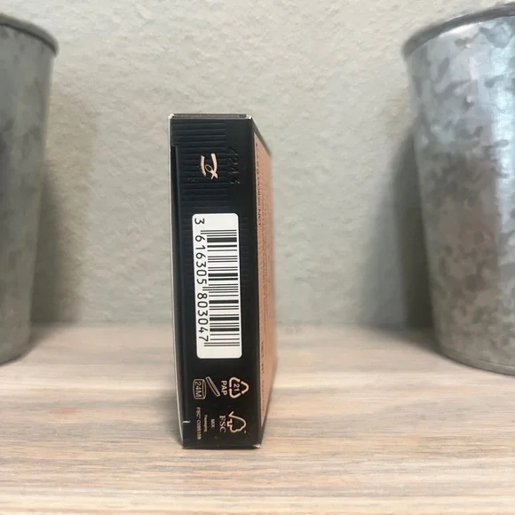 Gucci Limited Edition Eyeshadow Palette - Picture 6 of 8